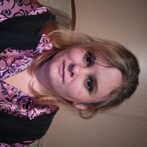 Meet your Posher, Dani noel